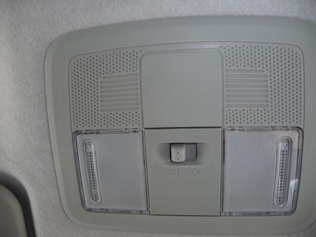 ロッキー プレミアムG HEV パノラマモニターパック☆9インチスマホ連携DA・TV☆スマートアシスト☆シートヒーター☆フルLEDヘッドランプ☆ USBソケット(71枚目)