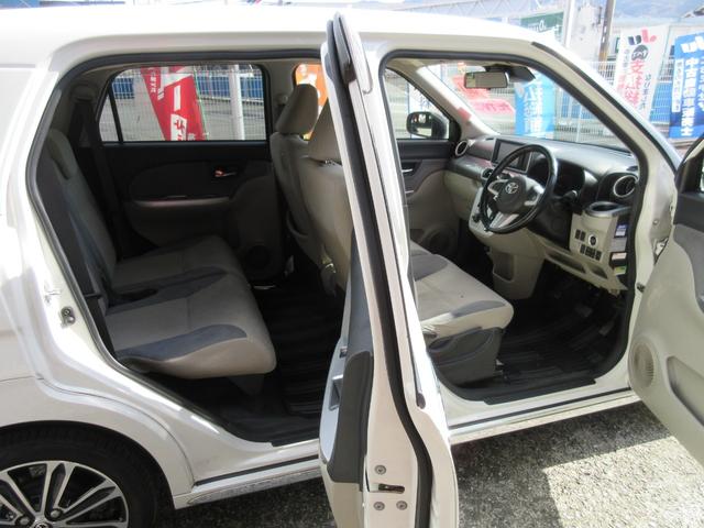 ピクシスジョイ F G SAIII ナビ・TV・バックカメラ・スマートキー・純正15インチアルミ(10枚目)