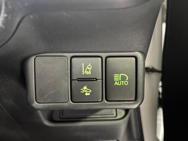 G トヨタセーフティセンス・9インチナビ・クルーズコントロール・フルセグ・シートヒーター・Bluetooth・バックカメラ・ETC・オートハイビーム・レーンアシスト・コムテックレーダー探知機・Pスタート(16枚目)