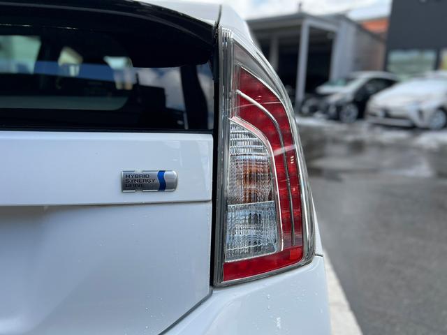 S バックカメラ・ETC・プッシュスタート・オートライト・電動格納ミラー・盗難防止システム・衝突安全ボディ・パワーウィンドウ・ABS・横滑り防止・パワステ・パワーウィンドウ(13枚目)