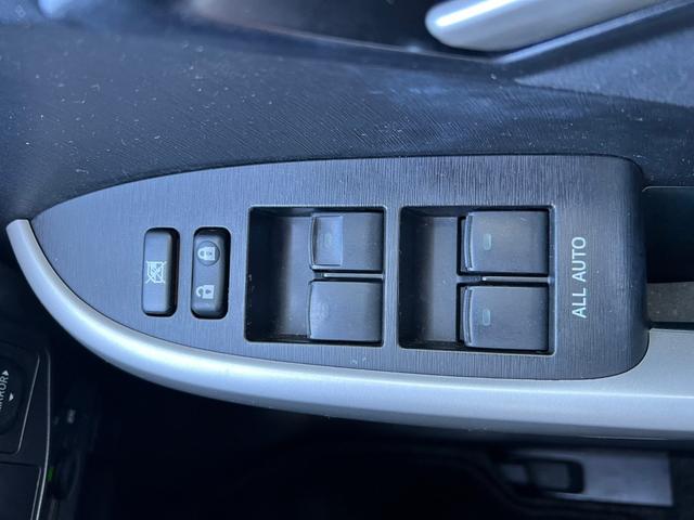 S 後期モデル ナビ TV DVD Bluetooth ビルトインETC バックカメラ ステアリングリモコン オートライト 全席パワーウィンド 社外アルミホイール フォグライト 電動ミラー(23枚目)