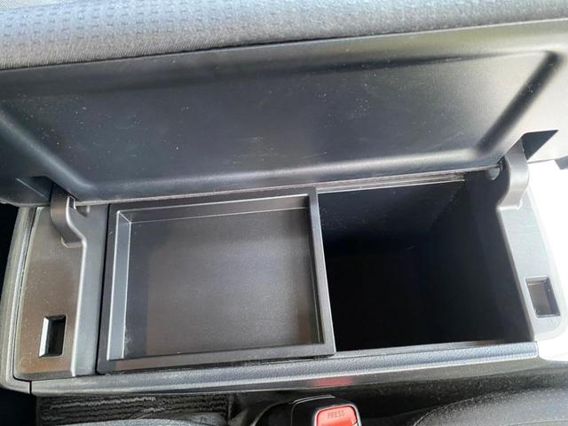 7型ナビ/Bluetooth/ヘッドアップディスプレイ/ブラインドスポットモニター/パークアシスト/プッシュスタート/バックカメラ/HDMI対応/YouTube/ミラーリング/フォグライト/ETC(32枚目)