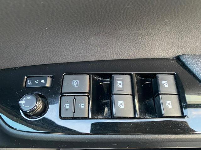 Sセーフティプラス 8型ナビ/Bluetooth/セーフティセンス/ソナー/フルセグTV/パーキングアシスト/ヘッドアップディスプレイ/ブラインドスポットモニター/ETC/プッシュスタート/レーンアシスト/バックカメラ(22枚目)