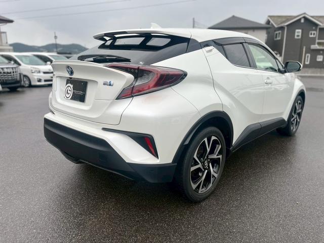 Ｃ－ＨＲ Ｇ　衝突軽減ブレーキ・純正９型ナビ・ブラインドスポットモニター・Ｂｌｕｅｔｏｏｔｈ・バックカメラ・ステアリングスイッチ・クルーズコントロール・ＤＶＤ・ＣＤ・フルセグ・シートヒーター・ＬＥＤヘッドライト（17枚目）