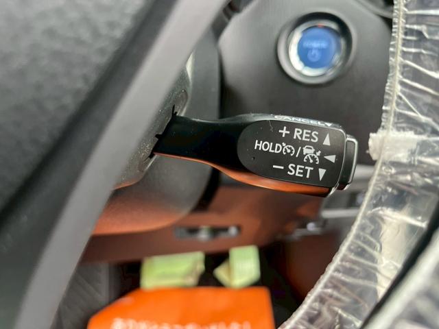 Ｃ－ＨＲ Ｇ　衝突軽減ブレーキ・純正９型ナビ・ブラインドスポットモニター・Ｂｌｕｅｔｏｏｔｈ・バックカメラ・ステアリングスイッチ・クルーズコントロール・ＤＶＤ・ＣＤ・フルセグ・シートヒーター・ＬＥＤヘッドライト（39枚目）