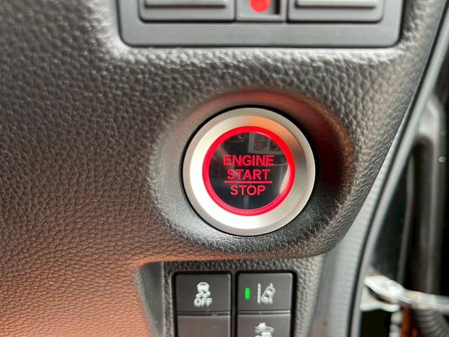 Ｎ－ＢＯＸカスタム Ｇ・Ｌターボホンダセンシング　衝突軽減ブレーキ・純正８インチナビ・Ｂｌｕｅｔｏｏｔｈ・バックカメラ・ステアリングスイッチ・クルーズコントロール・・パドルシフト・両側パワースライドドア・フルセグ・ＤＶＤ・ＣＤ・ＬＥＤヘッドライト（8枚目）