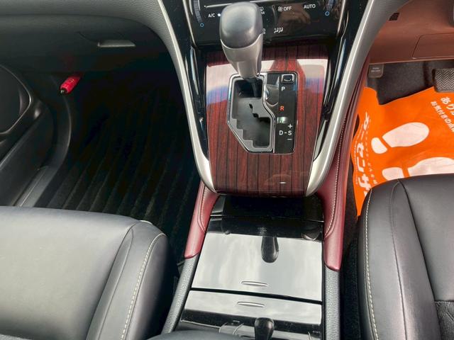 ハリアーハイブリッド プレミアム　アドバンスドパッケージ　ＪＢＬ・全方位カメラ・ナビ・Ｂｌｕｅｔｏｏｔｈ・電動チルト・バックカメラ・ステアリングスイッチ・クルーズコントロール・パワーシート・パワーバックドア・パーキングソナー・ＬＥＤライト・ＥＴＣ・フォグ（31枚目）
