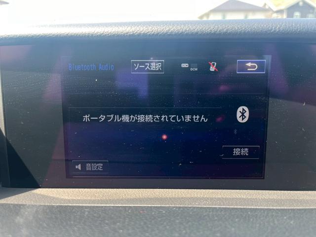 ＩＳ ＩＳ３００ｈ　Ｆスポーツ　サンルーフ・赤革シート・ナビ・Ｂｌｕｅｔｏｏｔｈ・バックカメラ・ステアリングスイッチ・クルーズコントロール・コーナービューカメラ・シートヒーター・パワーシート・パドルシフト・クルーズコントロール（9枚目）