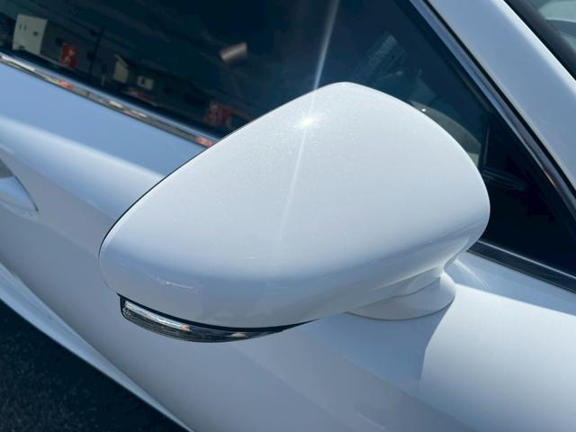 ＩＳ ＩＳ３００ｈ　Ｆスポーツ　サンルーフ・赤革シート・ナビ・Ｂｌｕｅｔｏｏｔｈ・バックカメラ・ステアリングスイッチ・クルーズコントロール・コーナービューカメラ・シートヒーター・パワーシート・パドルシフト・クルーズコントロール（30枚目）