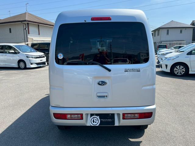サンバーバン ＶＣ　ＥＴＣ・オーディオ・ＣＤ・ＦＭ・ＡＭ・運転席助手席宇アバック・ＡＢＳ・パワステ・キーレス・エアコン・両側スライドドア（9枚目）