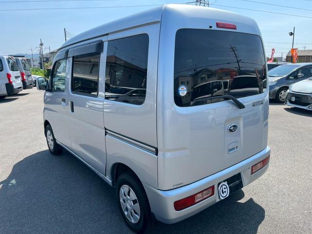 サンバーバン ＶＣ　ＥＴＣ・オーディオ・ＣＤ・ＦＭ・ＡＭ・運転席助手席宇アバック・ＡＢＳ・パワステ・キーレス・エアコン・両側スライドドア（11枚目）