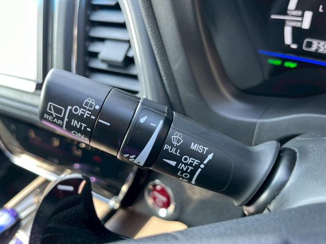 ヴェゼル ハイブリッド　ナビ・Ｂｌｕｅｔｏｏｔｈ・バックカメラ・ステアリングスイッチ・クルーズコントロール・フルセグ・ＤＶＤ・ＣＤ・プッシュスタート・ヘッドライトレベライザー・パワーウインドウ・オートエアコン（37枚目）