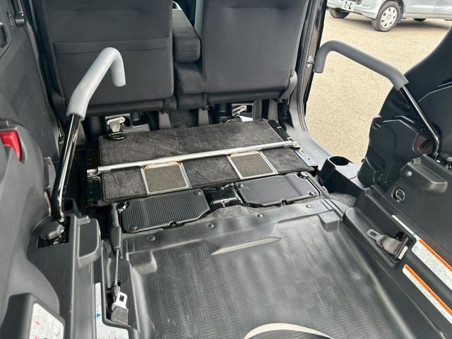 Ｎ－ＢＯＸ＋ Ｇ　車いす仕様車　福祉車両・リモコン付き・オーディオ・ＣＤ・スローパー・ウィンチ・運転席助手席シートヒーター・両側スライドドア・ヘッドライトレベライザー・ＥＴＣ・横滑り防止・ＡＭ・ＦＭ・（46枚目）