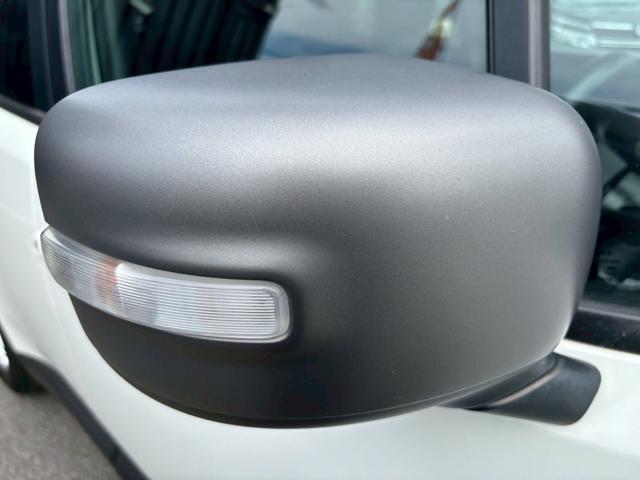 ジープ・レネゲード リミテッド　純正ナビ・Ｂｌｕｅｔｏｏｔｈ・ＥＴＣ・ステアリングヒーター・フルセグＴＶ・バックカメラ・ブラインドスポットモニター・アダブティブクルーズコントロール・パワーシート・シートヒーター・スマートキー（24枚目）