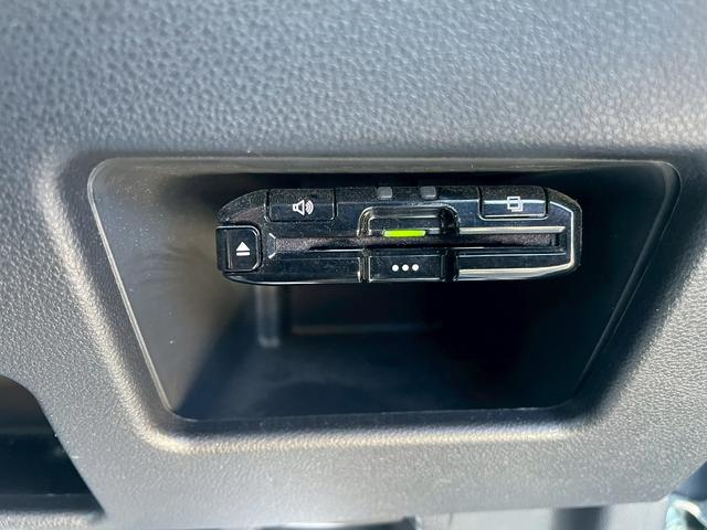 ピクシスメガ Ｇターボ　レジャーエディションＳＡＩＩ　衝突軽減ブレーキ・ナビ・Ｂｌｕｅｔｏｏｔｈ・バックカメラ・障害物センサー・両側パワースライドドア・ＥＴＣ・オートハイビーム・車線逸脱防止装置・横滑り防止装置・純正アルミホイール７・ＬＥＤヘッドライト（39枚目）