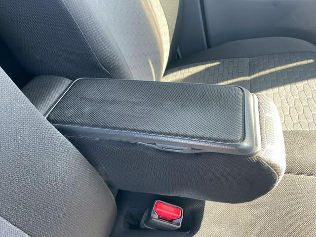 ピクシスメガ Ｇターボ　レジャーエディションＳＡＩＩ　衝突軽減ブレーキ・ナビ・Ｂｌｕｅｔｏｏｔｈ・バックカメラ・障害物センサー・両側パワースライドドア・ＥＴＣ・オートハイビーム・車線逸脱防止装置・横滑り防止装置・純正アルミホイール７・ＬＥＤヘッドライト（47枚目）