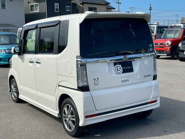Ｎ－ＢＯＸカスタム Ｇ　ＳＳパッケージ　純正ナビ・Ｂｌｕｅｔｏｏｔｈ・バックカメラ・両側パワースライドドア・ビルトインＥＴＣ・運転席助手席シートヒーター・ディスチャージドランプ・フォグランプ・ＴＶ・ステアリングリモコン・オートエアコン（14枚目）