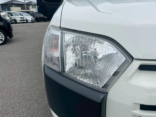 TOYOTA PROBOX HYBRID DX CONFORT