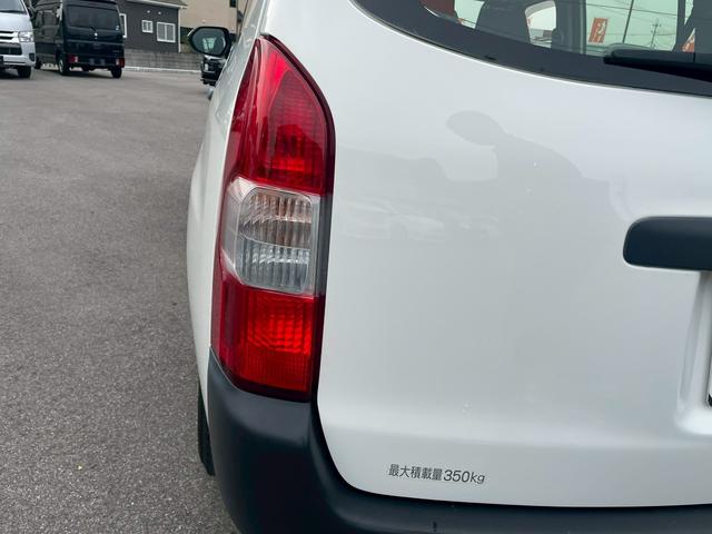 TOYOTA PROBOX HYBRID DX CONFORT