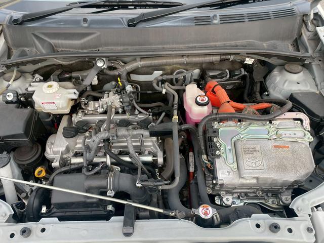 TOYOTA PROBOX HYBRID DX CONFORT