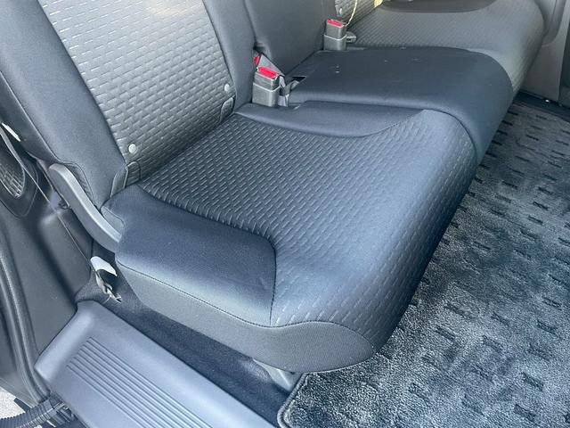 フリードスパイクハイブリッド ハイブリッド　車両品質評価書付・Ｋｅｎｗｏｏｄフローティングナビ・バックカメラ・Ｂｌｕｅｔｏｏｔｈ・ＤＶＤ・ＣＤ・ＥＴＣ・フルセグ・オートエアコン・両側スライドドア・社外アルミホイール・横滑り防止（45枚目）