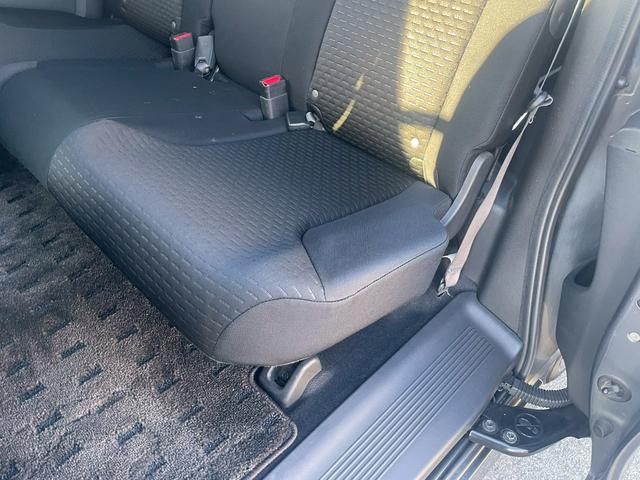フリードスパイクハイブリッド ハイブリッド　車両品質評価書付・Ｋｅｎｗｏｏｄフローティングナビ・バックカメラ・Ｂｌｕｅｔｏｏｔｈ・ＤＶＤ・ＣＤ・ＥＴＣ・フルセグ・オートエアコン・両側スライドドア・社外アルミホイール・横滑り防止（49枚目）