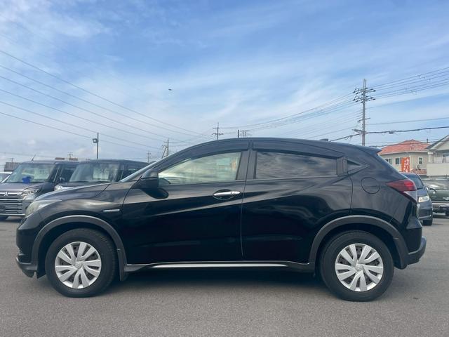 ヴェゼル ハイブリッド 純正ナビ・Bluetooth・パドルシフト・クルーズコントロール・ETC・TV・DVD・CD・ステアリングスイッチ・プッシュスタート・オートエアコン・横滑り防止・盗難防止装置・ABS・スマートキー(15枚目)