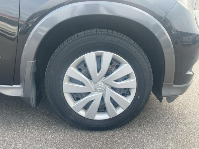 ヴェゼル ハイブリッド 純正ナビ・Bluetooth・パドルシフト・クルーズコントロール・ETC・TV・DVD・CD・ステアリングスイッチ・プッシュスタート・オートエアコン・横滑り防止・盗難防止装置・ABS・スマートキー(18枚目)