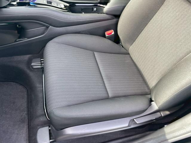 ヴェゼル ハイブリッド 純正ナビ・Bluetooth・パドルシフト・クルーズコントロール・ETC・TV・DVD・CD・ステアリングスイッチ・プッシュスタート・オートエアコン・横滑り防止・盗難防止装置・ABS・スマートキー(54枚目)