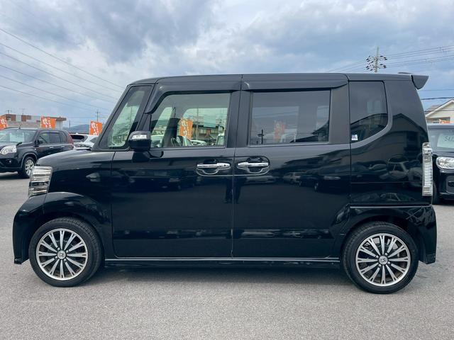 ☆ＬＥＤヘッドライト☆晴れの日も雨の日も明るく運転がしやすくなっております！夜間の運転が苦手な方でも安心♪