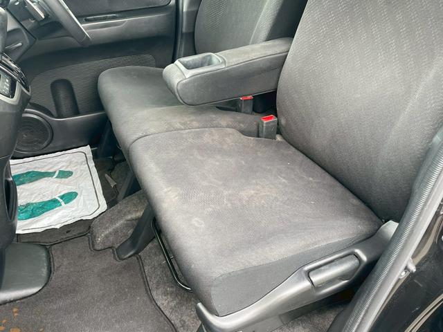 各種アルミホイールもお取り扱いございます！カスタムパーツも取り付けも行っております。お好みのカスタムで自分だけの１台を作り上げましょう♪是非お問い合わせください！