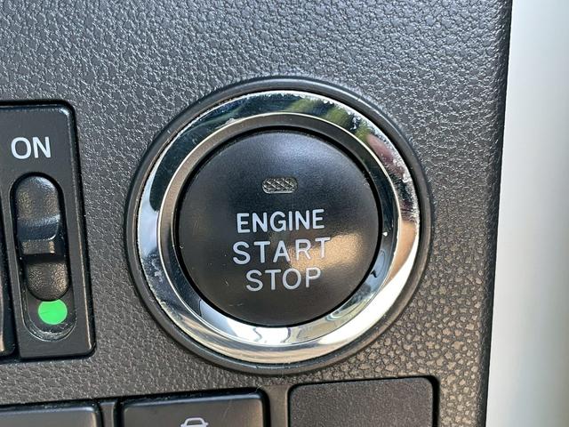 タント カスタムＲＳ　トップエディションＳＡＩＩＩ　純正８インチナビ・全方位カメラ・バックカメラ・後席モニター・衝突軽減ブレーキ・両側パワースライドドア・シートヒーター・ｂｌｌｕｅｔｏｏｔｈ・スマートアシスト・ＥＴＣ・オートハイビーム・ＤＶＤ・ＣＤ（34枚目）