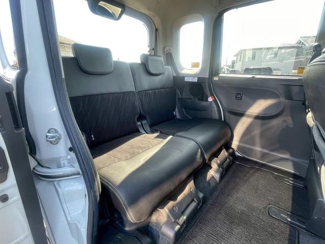 タント カスタムＲＳ　トップエディションＳＡＩＩＩ　純正８インチナビ・全方位カメラ・バックカメラ・後席モニター・衝突軽減ブレーキ・両側パワースライドドア・シートヒーター・ｂｌｌｕｅｔｏｏｔｈ・スマートアシスト・ＥＴＣ・オートハイビーム・ＤＶＤ・ＣＤ（50枚目）