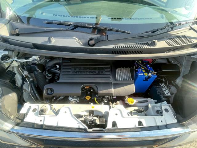 タント カスタムＲＳ　トップエディションＳＡＩＩＩ　純正８インチナビ・全方位カメラ・バックカメラ・後席モニター・衝突軽減ブレーキ・両側パワースライドドア・シートヒーター・ｂｌｌｕｅｔｏｏｔｈ・スマートアシスト・ＥＴＣ・オートハイビーム・ＤＶＤ・ＣＤ（68枚目）