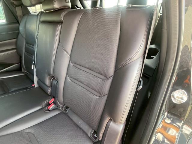 ＣＸ－８ ＸＤ　Ｌパッケージ　ＢＯＳＥサウンド・純正ナビ・全方位カメラ・カロッツェリア後席モニター・フルセグ・ＢＳＭ・衝突軽減ブレーキ・バックカメラ・Ｂｌｕｅｔｏｏｔｈ・パワーバックドア・シートヒーター・レザーシート・ＨＵＤ（58枚目）