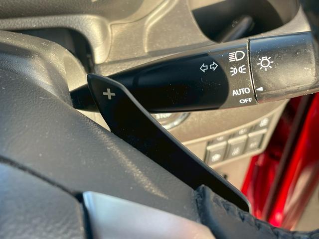 スペーシアカスタムＺ ターボ　衝突軽減ブレーキ・ケンウッドナビ・両側パワースライドドア・シートヒーター・バックカメラ・ＥＴＣ・アダクティブクルーズコントロール・フルセグ・ＤＶＤ・ＣＤ・ＨＩＤヘッドライト・フォグランプ（36枚目）