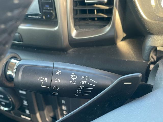 スペーシアカスタムＺ ターボ　衝突軽減ブレーキ・ケンウッドナビ・両側パワースライドドア・シートヒーター・バックカメラ・ＥＴＣ・アダクティブクルーズコントロール・フルセグ・ＤＶＤ・ＣＤ・ＨＩＤヘッドライト・フォグランプ（38枚目）