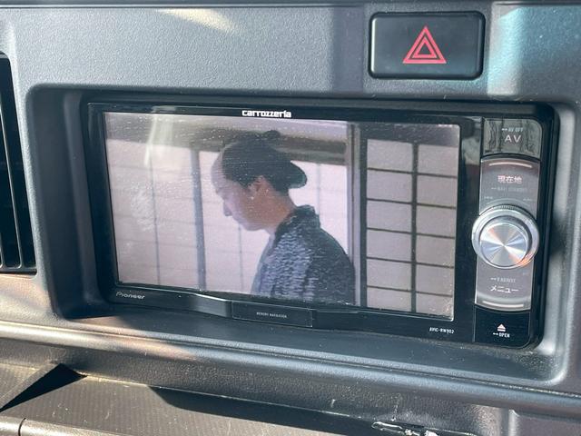 ハイゼットカーゴ ＤＸ　ＳＡＩＩＩ　ナビ・衝突軽減ブレーキ・オートハイビーム・クリアランスソナー・ＥＴＣ・フルセグＴＶ・ＤＶＤ・ＣＤ・パワーウインドウ・両側スライドドア・ヘッドライトレベライザー・ＦＭ・ＡＭ（28枚目）