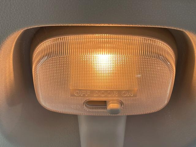 ハイゼットカーゴ ＤＸ　ＳＡＩＩＩ　ナビ・衝突軽減ブレーキ・オートハイビーム・クリアランスソナー・ＥＴＣ・フルセグＴＶ・ＤＶＤ・ＣＤ・パワーウインドウ・両側スライドドア・ヘッドライトレベライザー・ＦＭ・ＡＭ（40枚目）