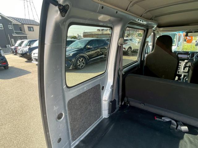 ハイゼットカーゴ ＤＸ　ＳＡＩＩＩ　ナビ・衝突軽減ブレーキ・オートハイビーム・クリアランスソナー・ＥＴＣ・フルセグＴＶ・ＤＶＤ・ＣＤ・パワーウインドウ・両側スライドドア・ヘッドライトレベライザー・ＦＭ・ＡＭ（56枚目）