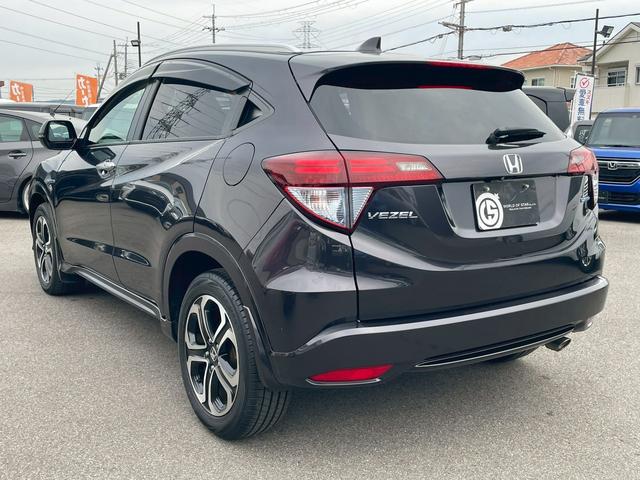 ヴェゼル ハイブリッドZ 純正ナビ・バックカメラ・衝突軽減ブレーキ・ハーフレザーシート・シートヒーター・LEDヘッドライト・クルーズコントロール・ルーフレール・ETC・Bluetooth・フルセグ・DVD・オートエアコン(13枚目)