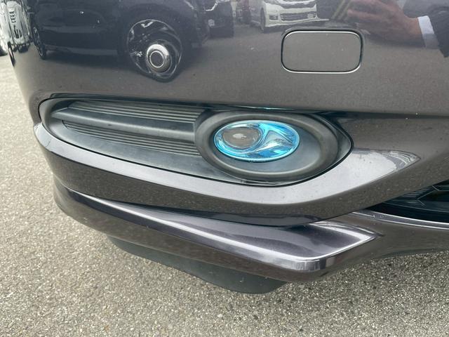 ヴェゼル ハイブリッドZ 純正ナビ・バックカメラ・衝突軽減ブレーキ・ハーフレザーシート・シートヒーター・LEDヘッドライト・クルーズコントロール・ルーフレール・ETC・Bluetooth・フルセグ・DVD・オートエアコン(19枚目)