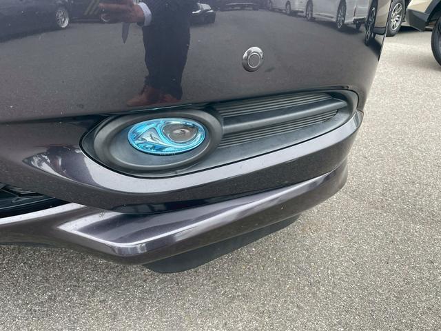 ヴェゼル ハイブリッドZ 純正ナビ・バックカメラ・衝突軽減ブレーキ・ハーフレザーシート・シートヒーター・LEDヘッドライト・クルーズコントロール・ルーフレール・ETC・Bluetooth・フルセグ・DVD・オートエアコン(20枚目)