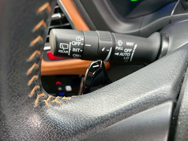 ヴェゼル ハイブリッドZ 純正ナビ・バックカメラ・衝突軽減ブレーキ・ハーフレザーシート・シートヒーター・LEDヘッドライト・クルーズコントロール・ルーフレール・ETC・Bluetooth・フルセグ・DVD・オートエアコン(39枚目)