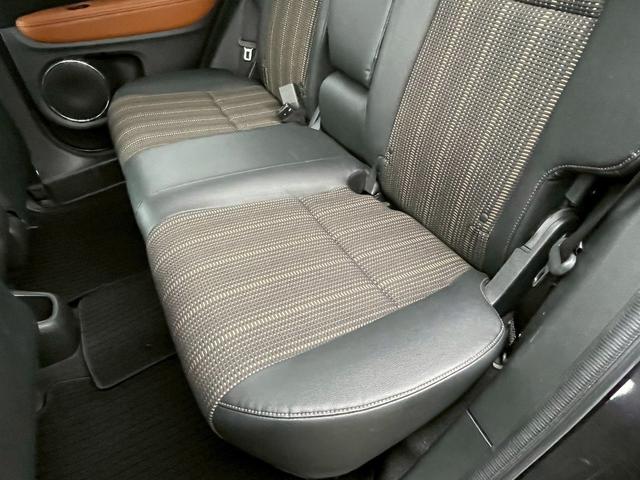 ヴェゼル ハイブリッドZ 純正ナビ・バックカメラ・衝突軽減ブレーキ・ハーフレザーシート・シートヒーター・LEDヘッドライト・クルーズコントロール・ルーフレール・ETC・Bluetooth・フルセグ・DVD・オートエアコン(56枚目)