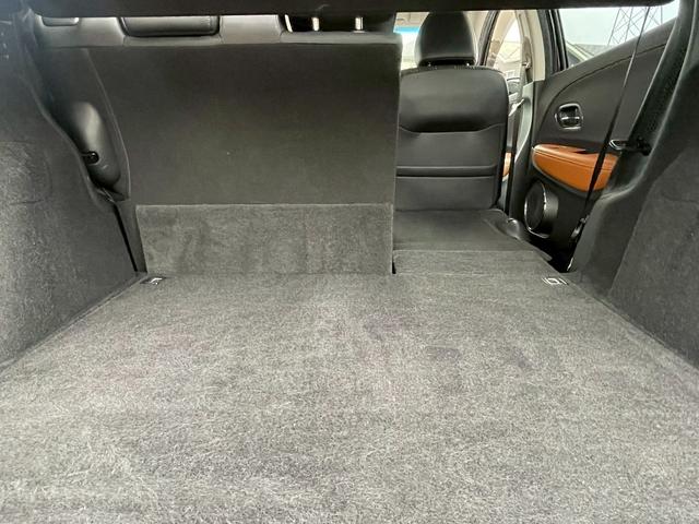 ヴェゼル ハイブリッドZ 純正ナビ・バックカメラ・衝突軽減ブレーキ・ハーフレザーシート・シートヒーター・LEDヘッドライト・クルーズコントロール・ルーフレール・ETC・Bluetooth・フルセグ・DVD・オートエアコン(64枚目)