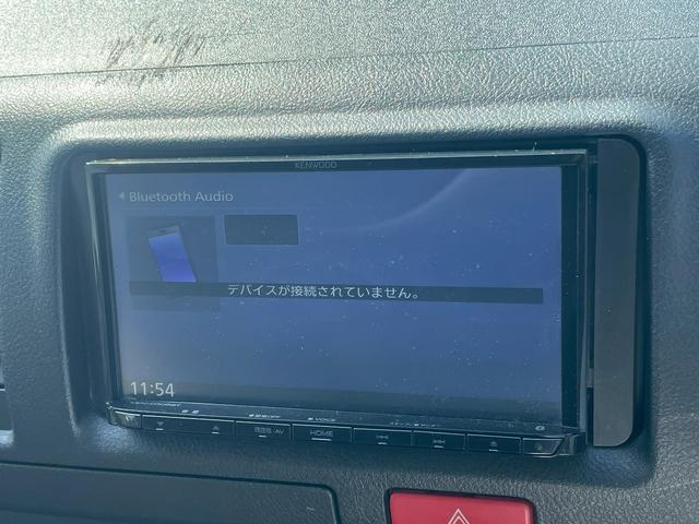 ハイエースバン ＤＸ　ＧＬパッケージ　ＬＥＤヘッドライト・衝突軽減ブレーキ・助手席エアバック・バックカメラ・ナビ・Ｂｌｕｅｔｏｏｔｈ・オートヘッドライト・トヨタセーフティセンス・ビルトインＥＴＣ・ＤＶＤ・ＣＤ・両側スライドドア（30枚目）