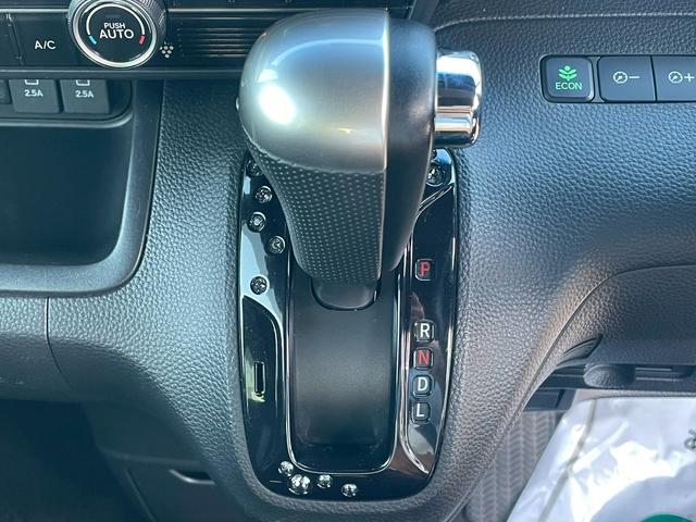 Ｎ－ＢＯＸカスタム Ｇ・Ｌホンダセンシング　ナビ・衝突軽減ブレーキ・パワースライドドア・ビルトインＥＴＣ・ＬＥＤヘッドライト・アダクティブクルーズコントロール・ホンダセンシング・Ｂｌｕｅｔｏｏｔｈ・ＤＶＤ・ＣＤ・純正アルミホイール（30枚目）