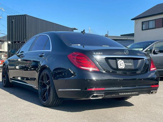 Sクラス S550ロング 全方位カメラ・ブルメスターサウンド・・レーダーセーフティパッケージ・エアバランスパッケージ・Bluetooth・ETC・ムーンルーフ・BSM・アダブティブクルーズコントロール・パワーシート(15枚目)