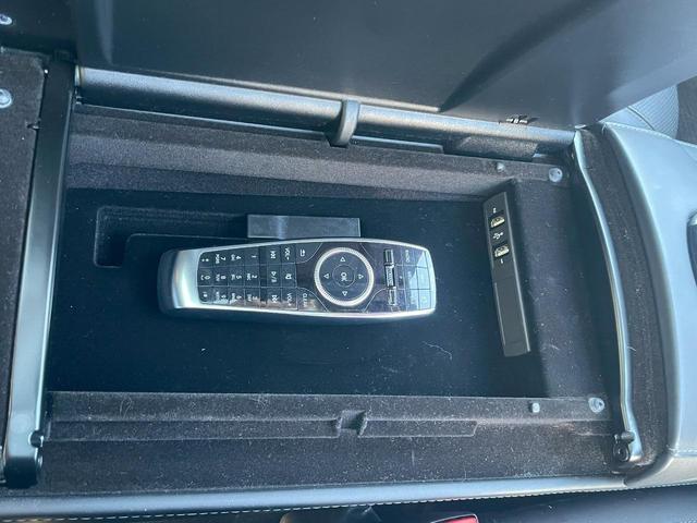 Sクラス S550ロング 全方位カメラ・ブルメスターサウンド・・レーダーセーフティパッケージ・エアバランスパッケージ・Bluetooth・ETC・ムーンルーフ・BSM・アダブティブクルーズコントロール・パワーシート(40枚目)